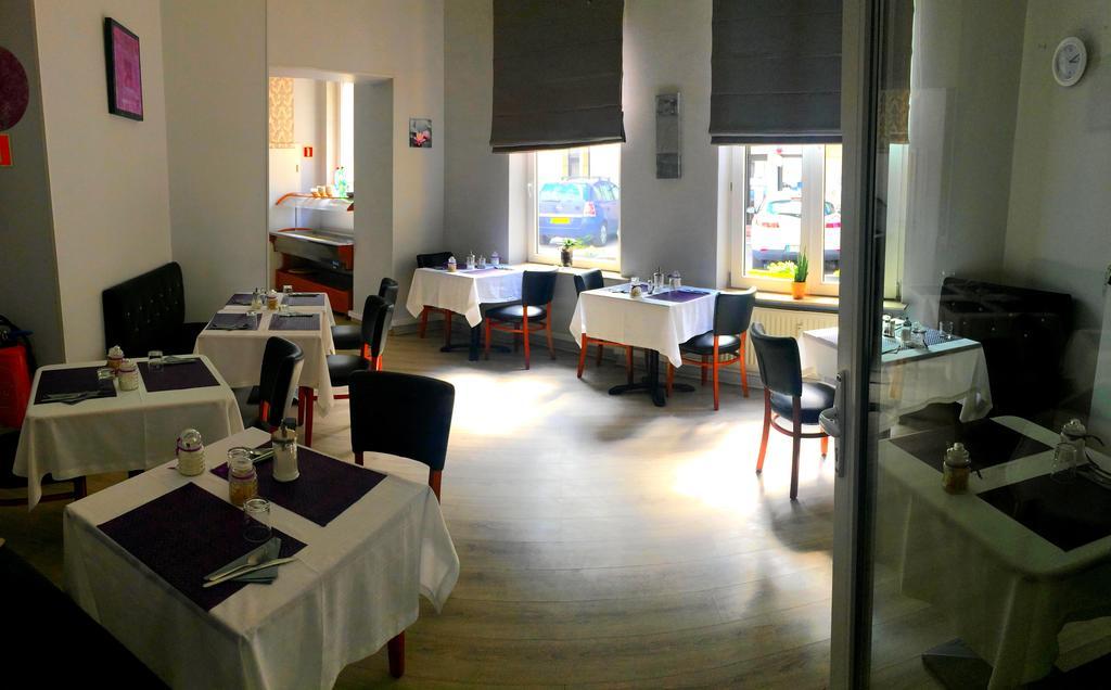 Hotel-Restaurant Windsor Мондорф-Лес-Баинс Экстерьер фото